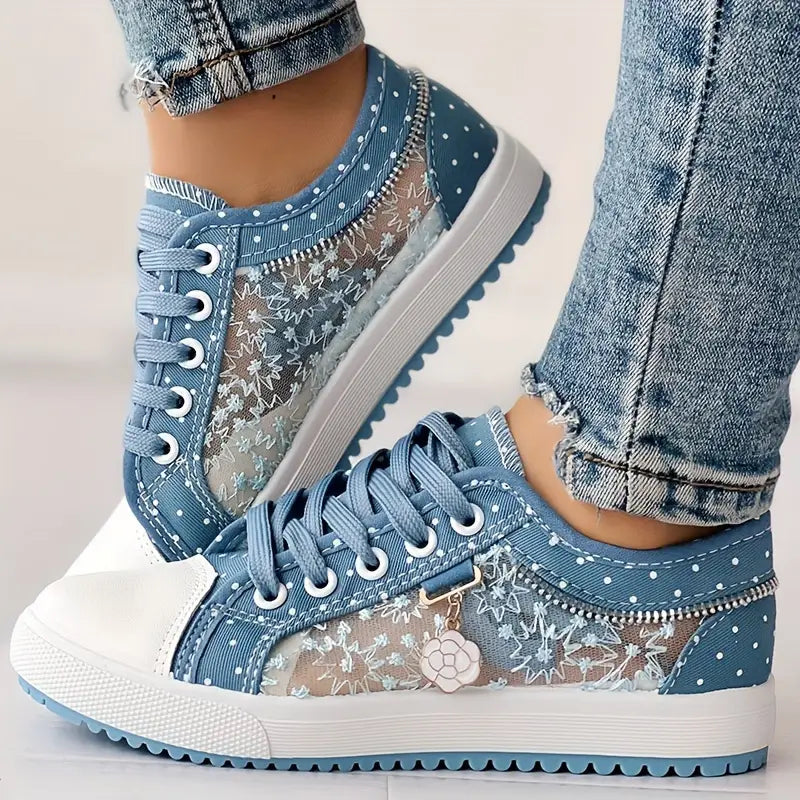 Women's Embroidery Floral Mesh Casual Shoes